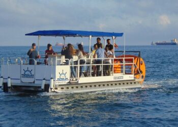 Useful tips for those who want to rent a boat from Barcelona