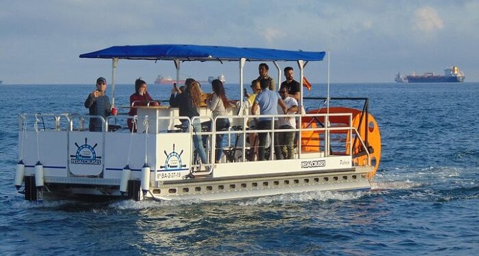 Useful tips for those who want to rent a boat from Barcelona