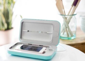 Для каких целей необходим стерилизатор для смартфона: его особенности