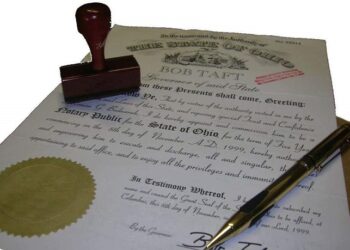 Письмові переклади документів та текстів у професійному бюро перекладів