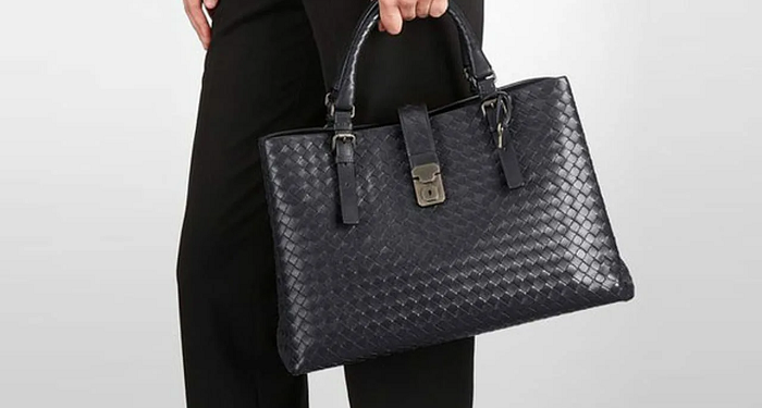 Bottega Veneta: как развивался бренд и выбор лучших сумок
