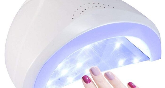 Лампа для маникюра профессиональная: правила применения и критерии выбора