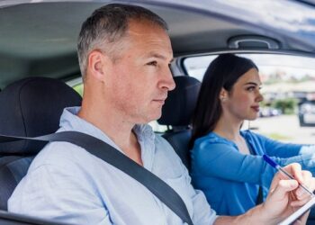 Как обучение в автошколе способствует формированию ответственного водителя