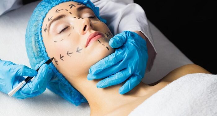 Круговая подтяжка лица: основные достоинства и правила