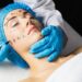 Круговая подтяжка лица: основные достоинства и правила