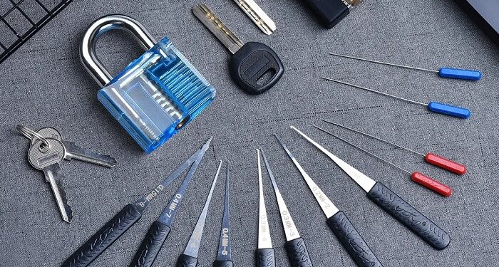 Отмычки для вскрытия дверей: основные виды и советы по выбору