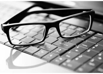 Очки для работы за компьютером: ключевые достоинства и виды