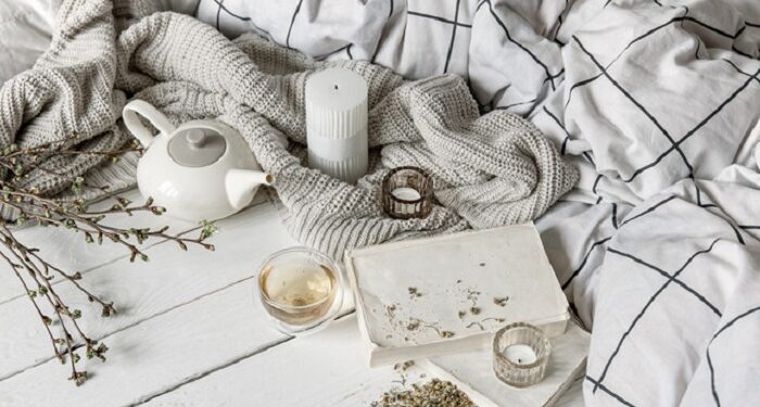 Модні тренди у постільній білизні 2025 року: кольори, принти, текстури