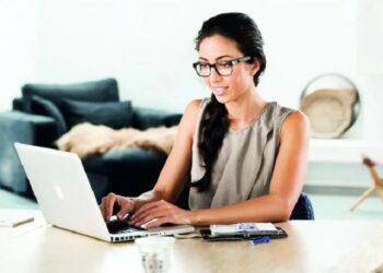 SMS2Max — онлайн-платформа, що спеціалізується на відправці SMS-повідомлень