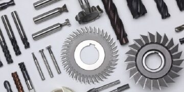 Подбираем инструменты для работы с металлом: правила и советы