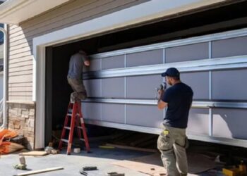 Why garage doors don’t close tightly and how to fix the problem